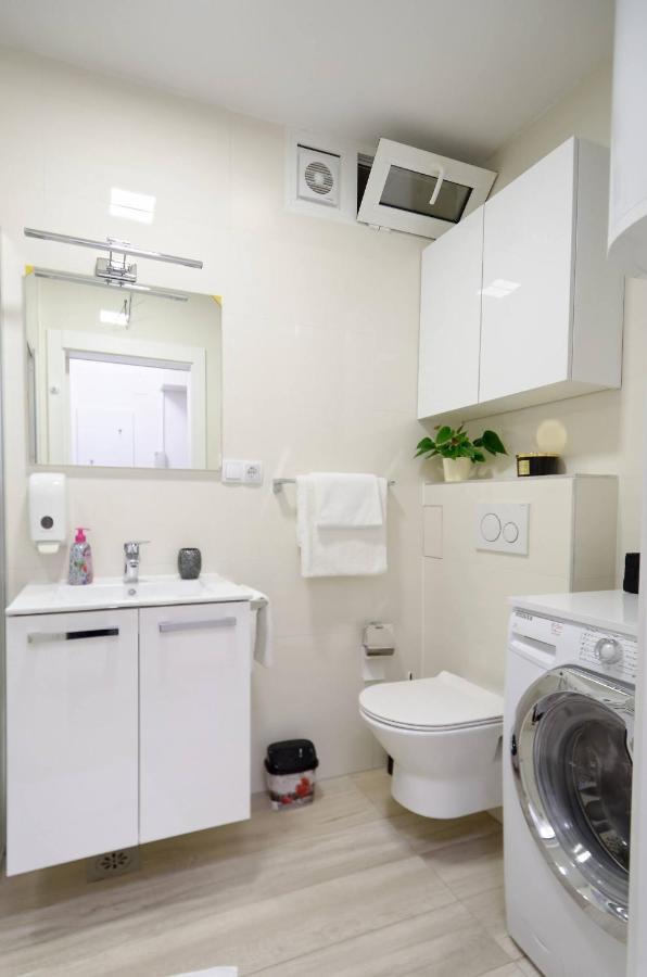 Maximus Apartment Cakovec Bagian luar foto